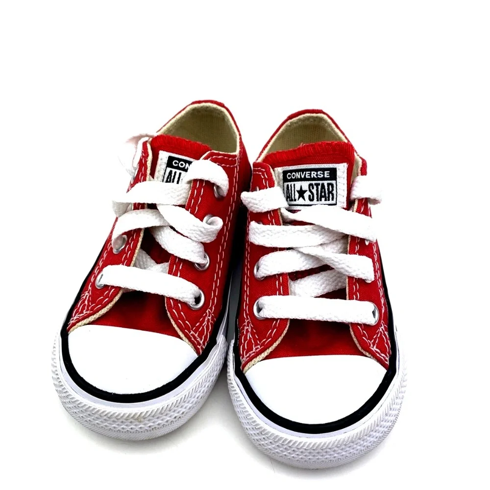 Converse All Stars classic red